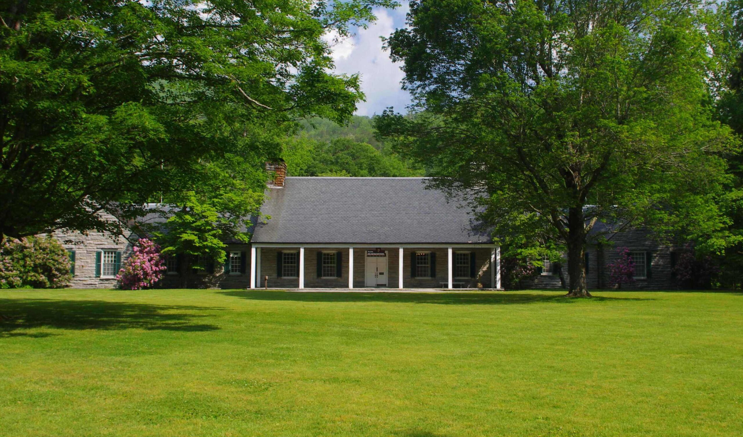 Smoky Mountain Couples Cabin Smoky Mountain Couples Cabin